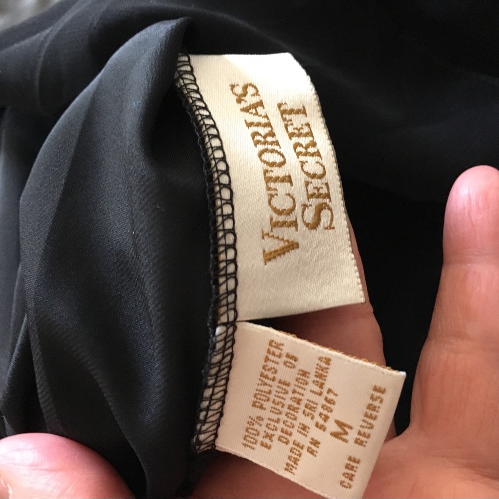 SOLD! Victoria’s Secret gold label black chemise - Picture 5 of 7